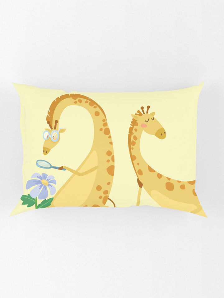 EverHome Giraffe Character Print 100%Cotton Yellow Colored Single Bedsheet with 1 Pillow Cover (150X224 cm)