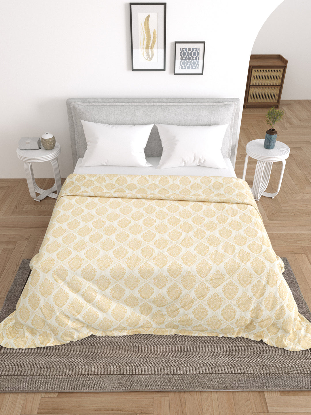 Off White and Yellow Double bed AC Printed Comforter